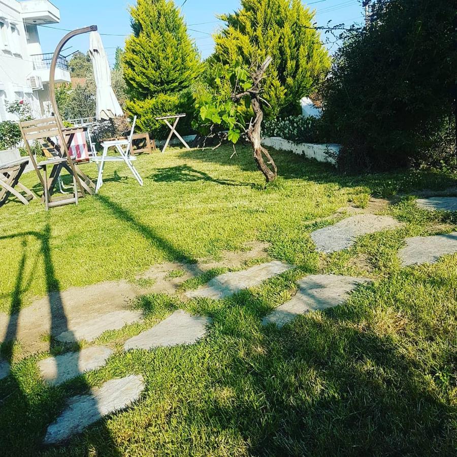 Limon Pansiyon Foça Buitenkant foto
