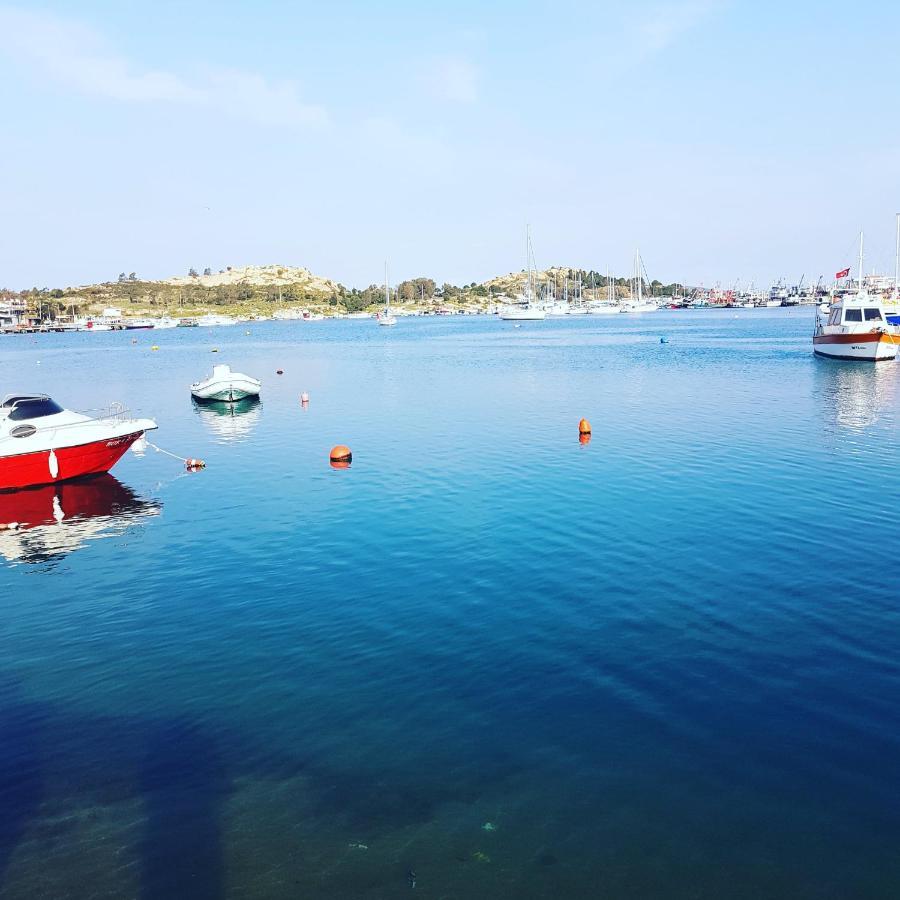 Limon Pansiyon Foça Buitenkant foto