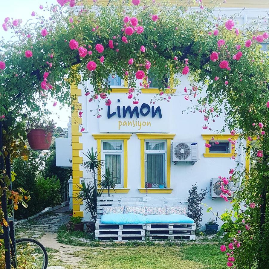 Limon Pansiyon Foça Buitenkant foto