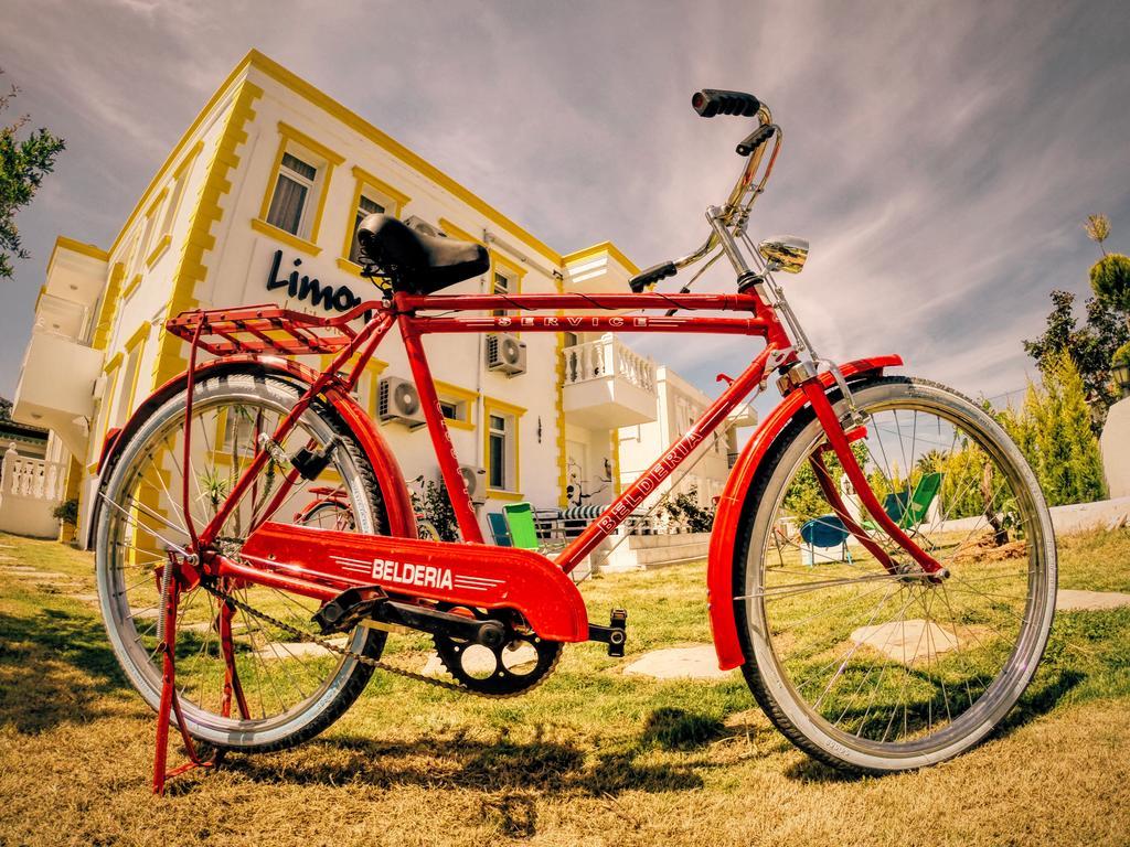 Limon Pansiyon Foça Buitenkant foto